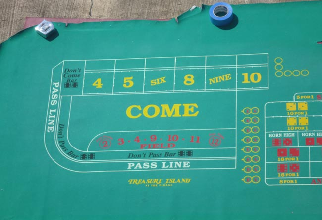  Treasure Island at Mirage Las Vegas Casino authentic Craps Layout Table Felt for sale 