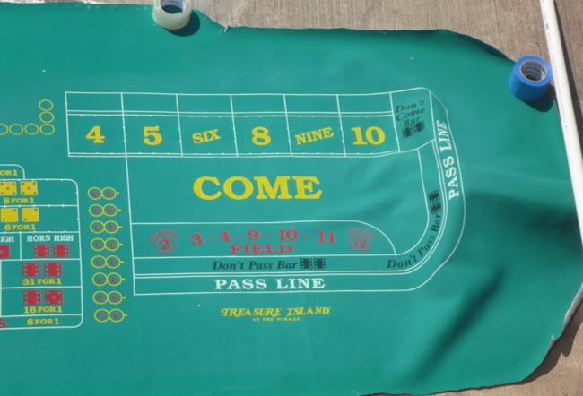  Treasure Island at Mirage Las Vegas Casino authentic Craps Layout Table Felt for sale 